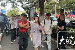 记者：拜仁仍有意引进帕利尼亚，但绝不会花6000万欧转会费